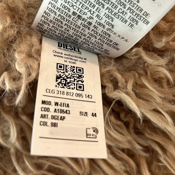 DRASTICALLY REDUCED - Diesel W-Efia Fur/Foil Vest - Picture 8 of 10